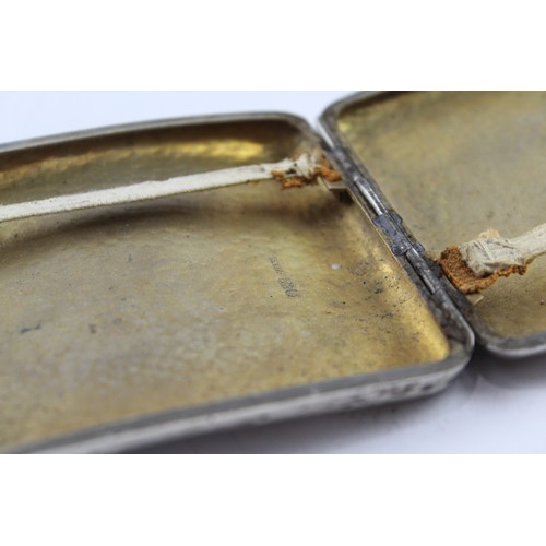 333 - A .925 STERLING SILVER HAMMERED CIGARETTE CASE
Weight: 122gms