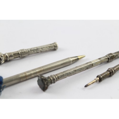 335 - FOUR .800 SILVER PROPELLING PENCILS INCLUDING WAX SEALS (4)

Weight: 33gms