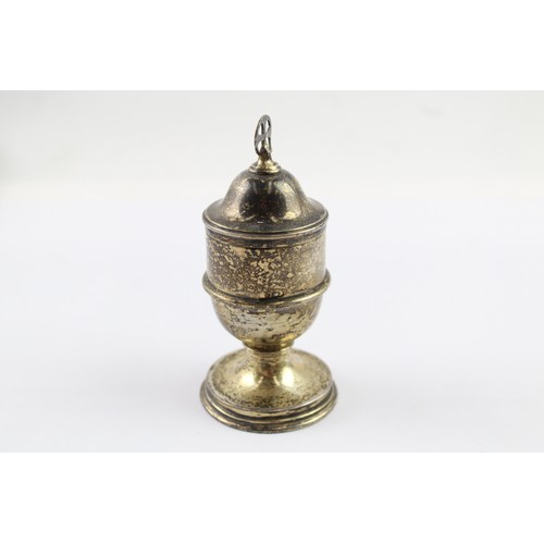 352 - A .925 STERLING SILVER RELIGIOUS CADDY / BOX

Weight: 123gms