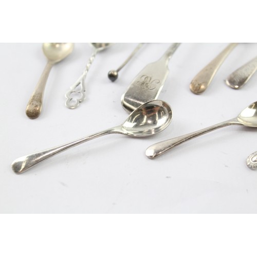 359 - TWELVE .925 STERLING SILVER CONDIMENT SPOONS INCLUDING VICTORIAN (12)

Weight: 64gms