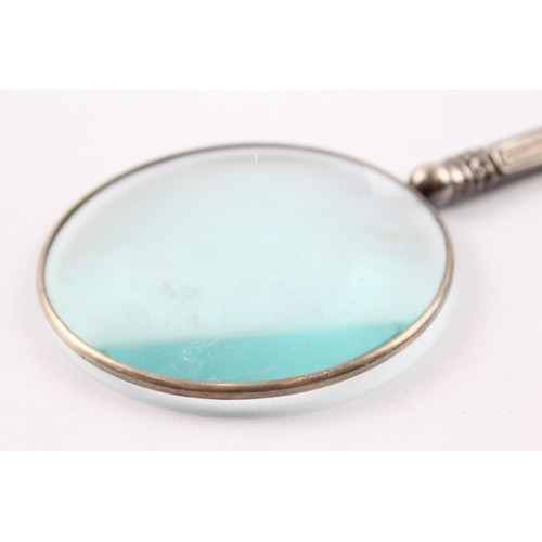 377 - A .925 STERLING SILVER HANDLED MAGNIFYING GLASS