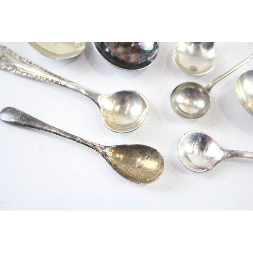 391 - NINE STERLING SILVER CONDIMENT SPOONS INCLUDING GEORGIAN AND VICTORIAN

Weight: 56gms