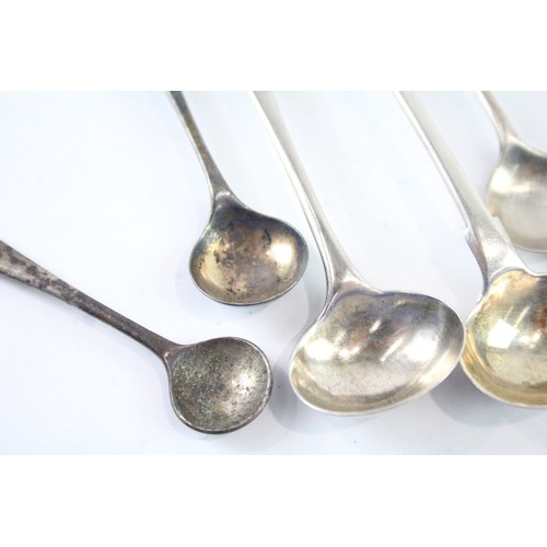 411 - NINE .925 STERLING SILVER CONDIMENT SPOONS INCLUDING GEORGIAN AND VICTORIAN

Weight: 54gms