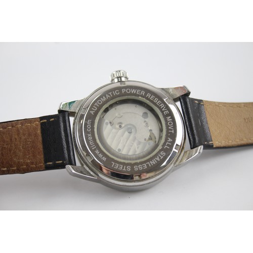 427 - A MEN'S TIMEX POWER RESERVE WATCH Automatic In working order