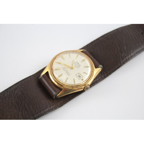 439 - A MEN'S VINTAGE TISSOT SEASTAR GOLD TONE WATCH Hand wound In working order