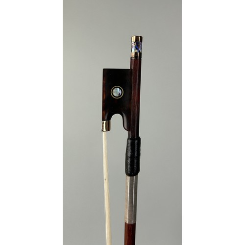 449 - A GOLD MOUNTED VIOLIN BOW STAMPED 'KITTEL' 74cm L Provenance: In the possession of the family of a n... 