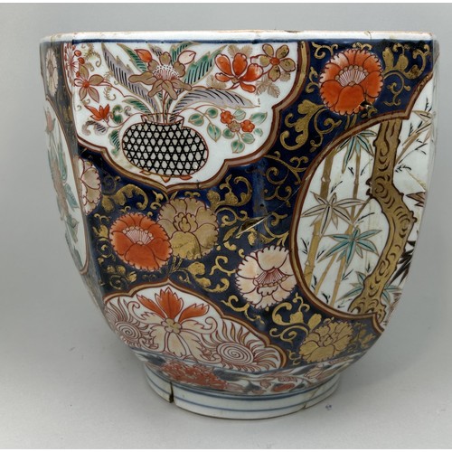 629 - A LARGE 19TH CENTURY JAPANESE JARDINIERE 32cm x 28cm