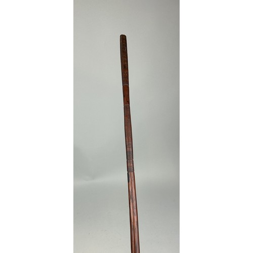 642 - AN OCEANIC CEREMONIAL SPEAR, POSSIBLY FIJIAN OR TONGIAN 185cm L