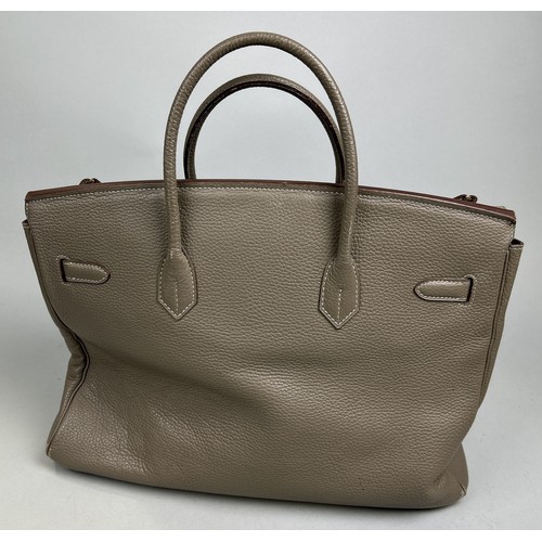 685 - AN HERMES BIRKIN BAG IN GREY 40cm L