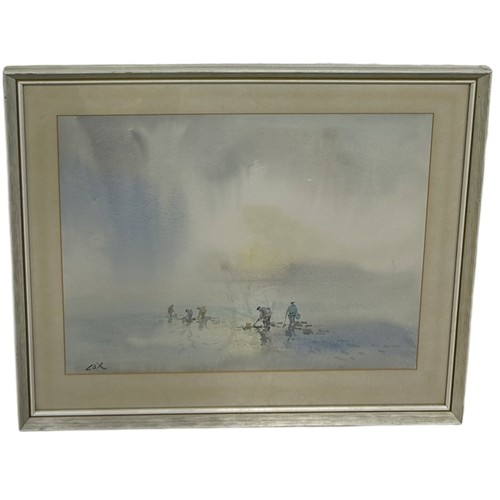 855 - JACK COX (1914-2007): A WATERCOLOUR PAINTING ON PAPER DEPICTING FIGURES SHRIMPING ON A BEACH 50cm x ... 