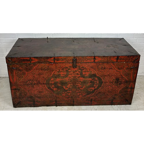 1008 - A LARGE PAINTED TIBETAN 'DRAGON' CHEST 136cm x 66cm x 47cm