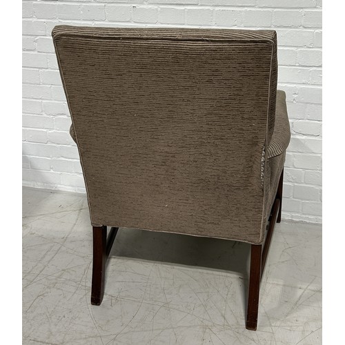 1072 - A GAINSBOROUGH ARMCHAIR UPHOLSTERED IN MAUVE FABRIC 98cm x 71cm x 60cm