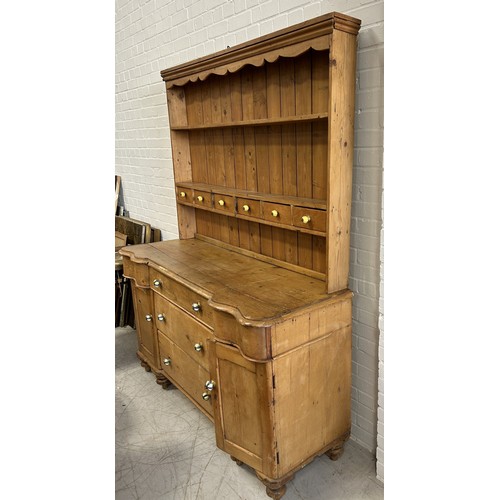 1072A - A LARGE ANTIQUE PINE KITCHEN DRESSER 200cm x 160cm x 53cm