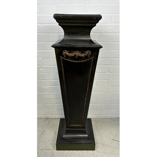 1078 - A TALL EBONISED PLINTH WITH BRONZE MOUNTS 105cm H