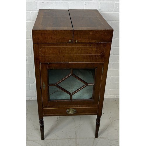 1086 - A GEORGIAN MAHOGANY NIGHTSTAND 86cm x 43cm x 43cm