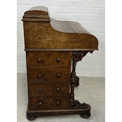 1084 - A VICTORIAN WALNUT POP UP DAVENPORT With weight. 92cm x 55cm x 55cm