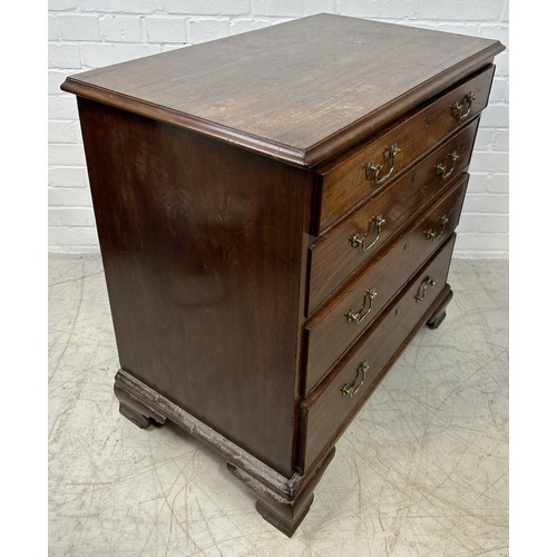 1082 - A GEORGE III CHEST OF DRAWERS 82cm x 79cm x 47cm