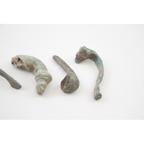 1159 - COLLECTION OF PARTIAL ROMAN TRUMPET BROOCHES