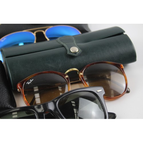 1165 - A COLLECTION OF DESIGNER RAYBAN SUNGLASSES INCLUDING CASES (5)