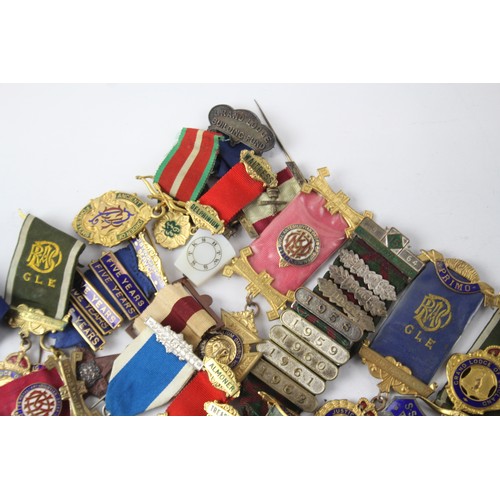 1179 - A COLLECTION OF MIXED JEWELS/ MEDALS INCLUDING MASONIC, RAOB