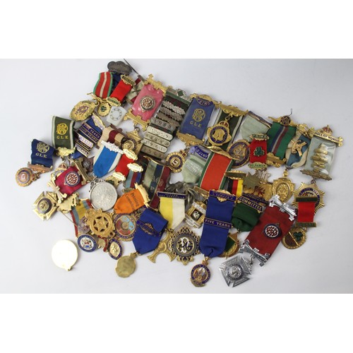 1179 - A COLLECTION OF MIXED JEWELS/ MEDALS INCLUDING MASONIC, RAOB