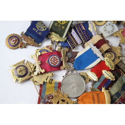 1179 - A COLLECTION OF MIXED JEWELS/ MEDALS INCLUDING MASONIC, RAOB