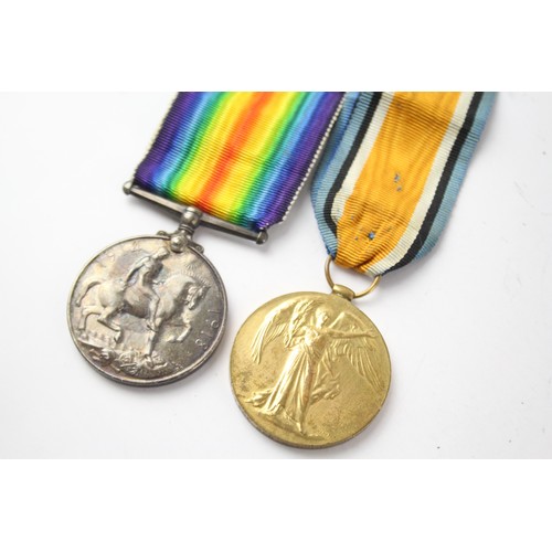 1184 - TWO WW1 MEDAL PAIR, GNR A. HUNT RA (2)