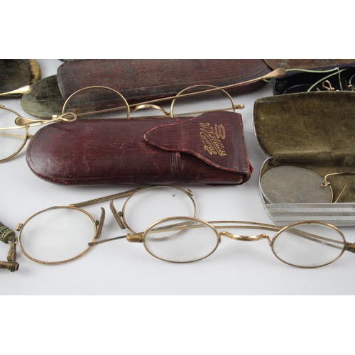 1192 - A COLLECTION OF SPECTACLES AND EYEWEAR ANTIQUE/ VINTAGE INCLUDING PRINCE-NEZ AND CASES