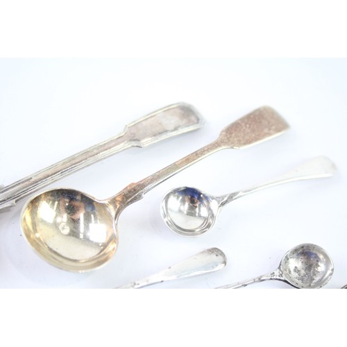 422A - NINE .925 STERLING SILVER CONIDMENT SPOONS INCLUDING GEORGIAN, VICTORIAN
Weight: 50gms