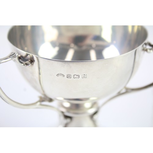 422D - A STERLING SILVER TRIPLE HANDLED BON BON DISH

Weight: 150gms