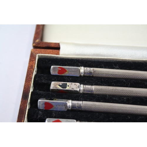 422Q - FOUR .925 STERLING SILVER CRIBBAGE PENCILS WITH ENAMEL, BOXED

Weight: 25gms