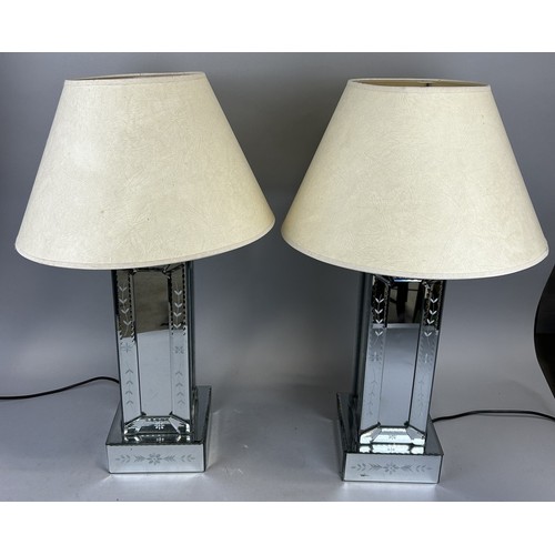 1001A - A PAIR OF DESIGNER VENETIAN STYLE GLASS TABLE LAMPS AND SHADES

67cm H (with shades).