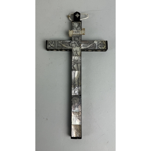 112 - AN ANTIQUE MOTHER OF PEARL CRUCIFIX
23cm x 11cm