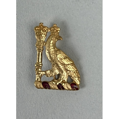 171 - A 9CT GOLD EAGLE PIN BROOCH
Weight: 4.7gms