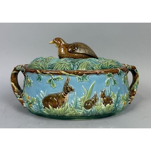 261 - A GEORGE JONES MAJOLICA GAME DISH
35 x 21 x18 cm