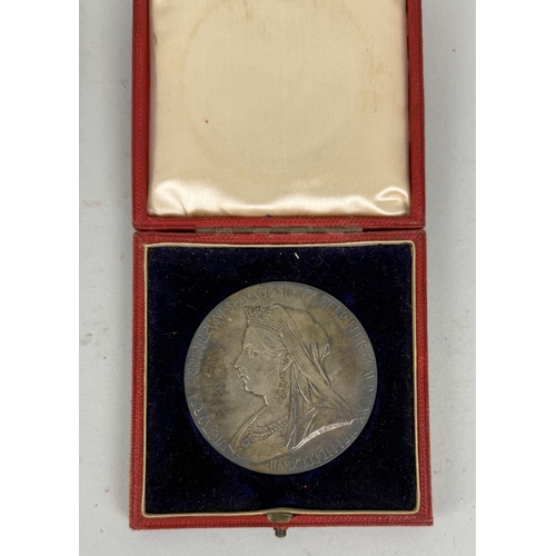 363 - FOUR CASED BRONZE MEDALS TO INCLUDE VICTORIA DIAMOND JUBILEE