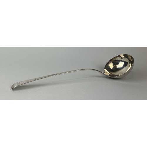 93 - AN ANTIQUE SILVER LADEL
Weight: 140gms
Length: 35cm