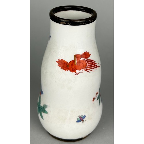 278B - A MEISSEN PORCELAIN BOTTLE VASE WITH SILVER RIM AND BASE

From the collection of Baroness Van Zuylen... 