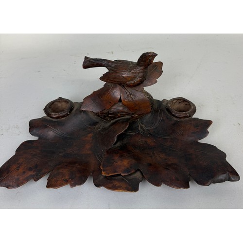 298A - A BLACK FOREST INKWELL WITH BIRD