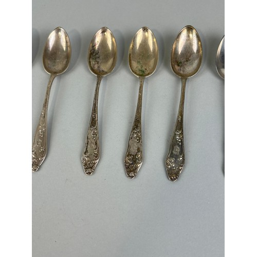 86 - A SET OF TEN 800 SILVER SPOONS
Weight: 255gms