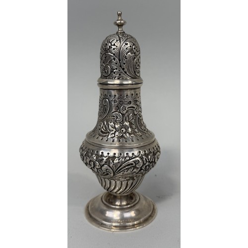 90 - WALKER AND HALL: A SILVER SUGAR SHAKER
18cm H
Weight: 163gms