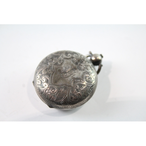 207A - ANTIQUE .925 STERLING SOVEREIGN CASE
Weight: 14gms