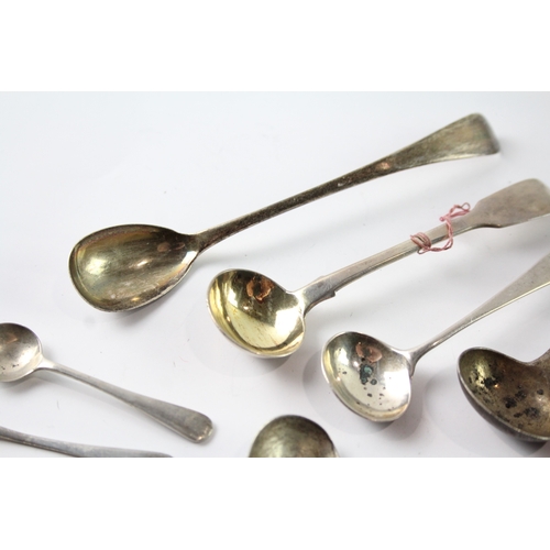 223 - A GROUP OF FIFTEEN SILVER CONDIMENT SPOONS INCLUDING GEORGIAN
Weight: 110gms