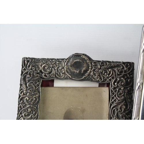 225 - A GROUP OF THREE .925 STERLING SILVER PHOTOGRAPH FRAMES