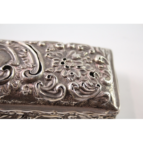 248 - AN ANTIQUE .925 STERLING SILVER JEWELLERY BOX
Weight: 98gms