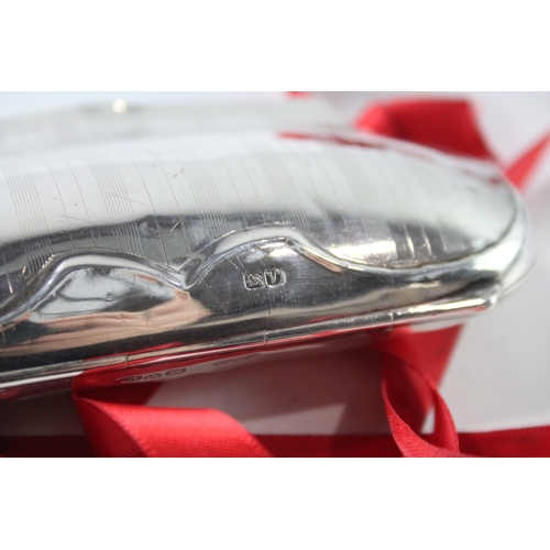 270 - A .925 STERLING SILVER LADIES COIN PURSE
Weight: 73gms