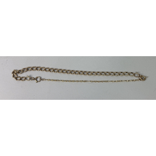 327 - A 9CT GOLD CHAIN
Weight: 17.1gms