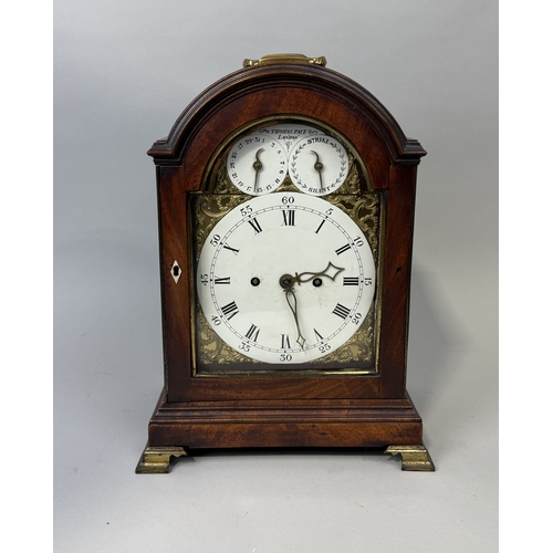 352 - A GEORGIAN BRACKET CLOCK BY THOMAS PACE OF LONDON
Not working, dial restored.
38cm x 25cm x 19cm... 