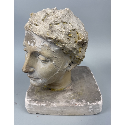 357 - DORIS FLINN (1892-1977): A PLASTER SCULPTURE OF LADY'S HEAD
32cm x 25cm
 