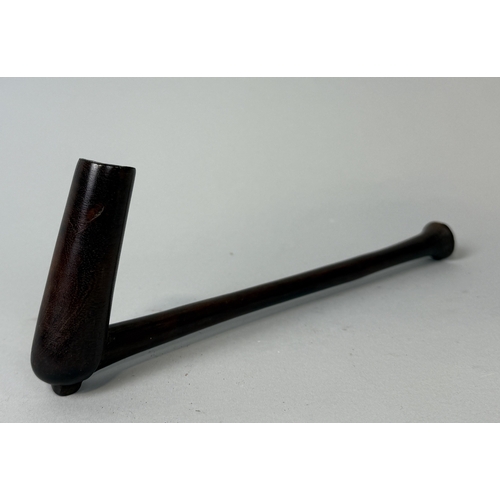 378 - A XHOSA WOOD PIPE, SOUTH AFRICA, 20TH CENTURY
24cm L